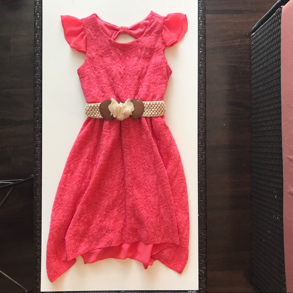Girl’s dress